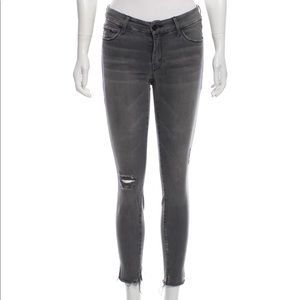 ❌SOLD❌ Mother Grey Distressed Skinny Jeans 26